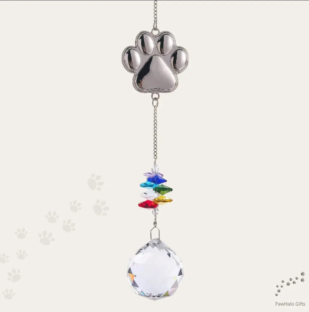 Size and weight chart for the hanging crystal prism suncatcher showing length measurements.