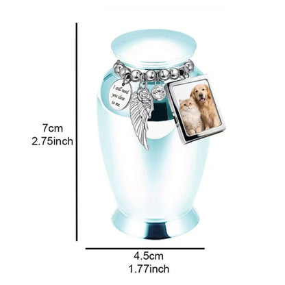 Pet keepsake urn size chart showing 7cm height and 4.5cm width (2.75in x 1.77in)