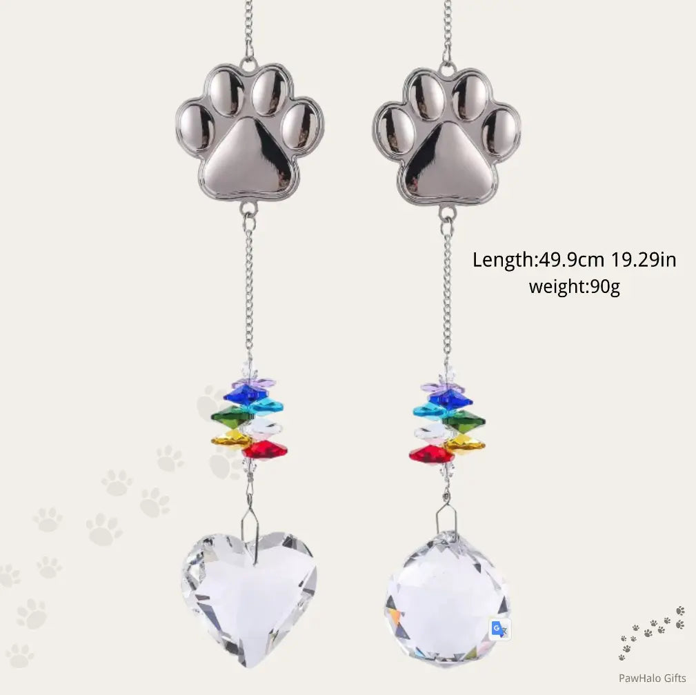 Infographic detailing durable hooks, star anise beads, and heart crystal on the suncatcher.